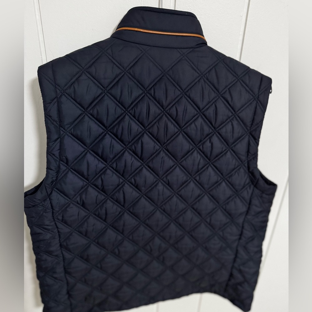 Brooks Brothers Navy Quilted Vest with Tan Plaid Lining - Picture 4 of 8